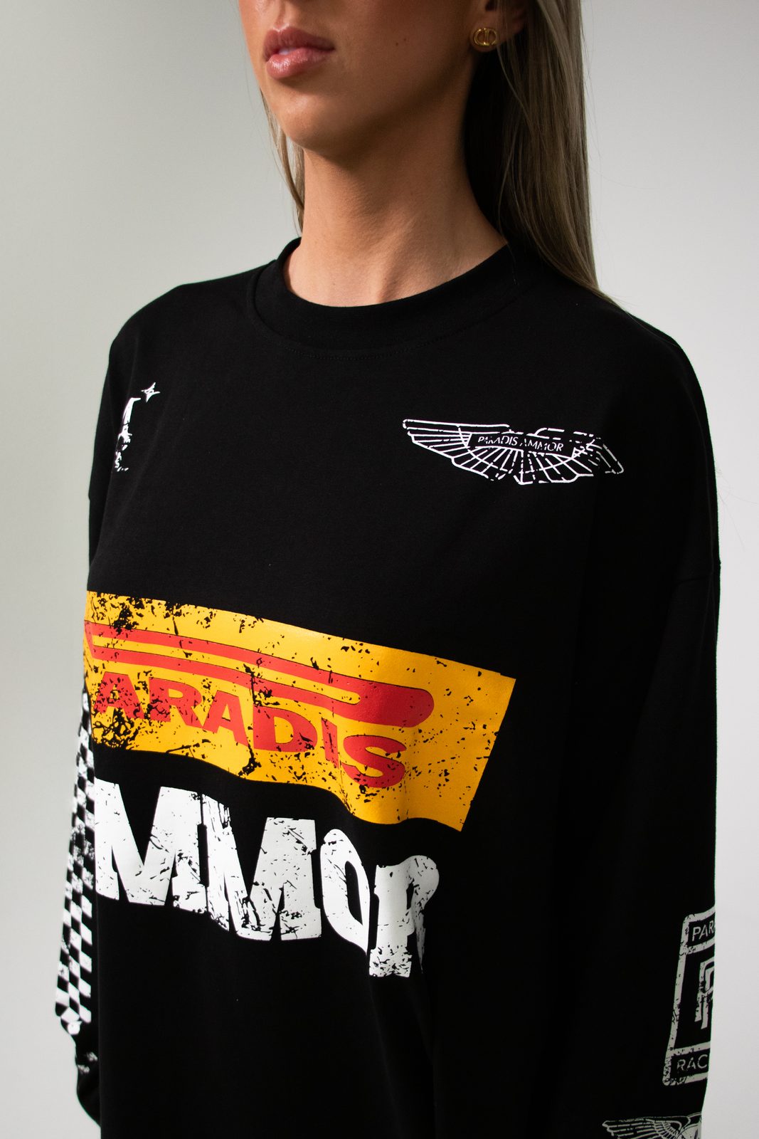 Close-up of the black racing longsleeve print